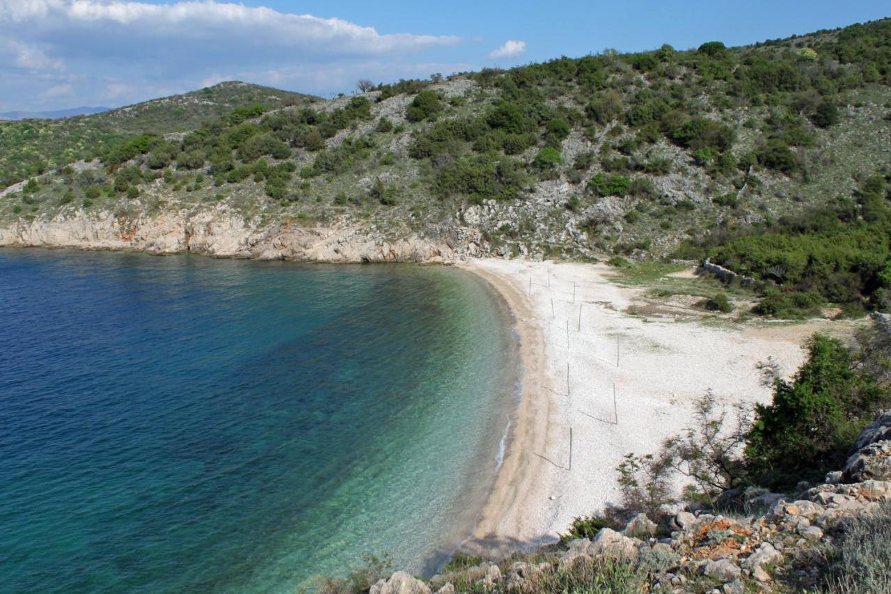 Apartments And Rooms With Parking Space Vrbnik, Krk - 5301 Екстер'єр фото