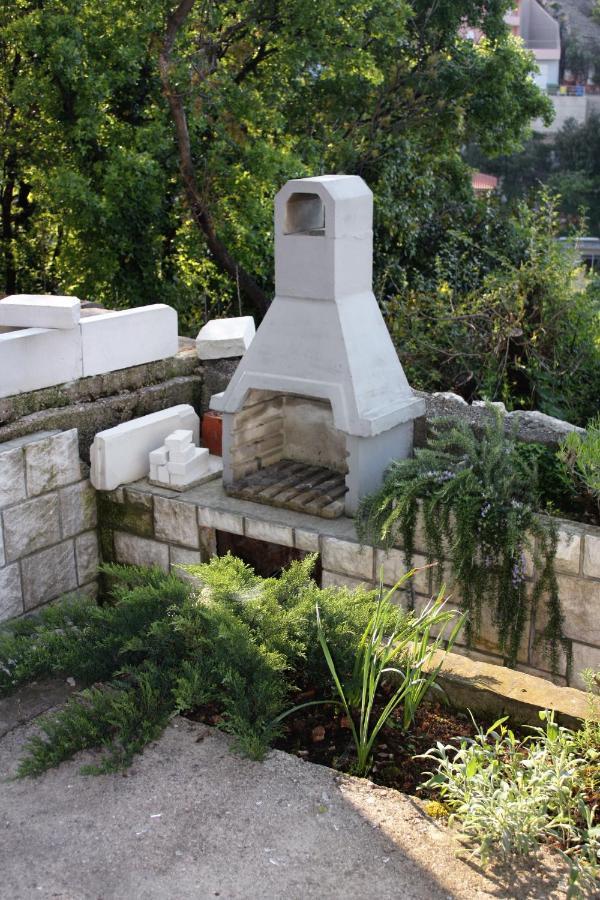 Apartments And Rooms With Parking Space Vrbnik, Krk - 5301 Екстер'єр фото